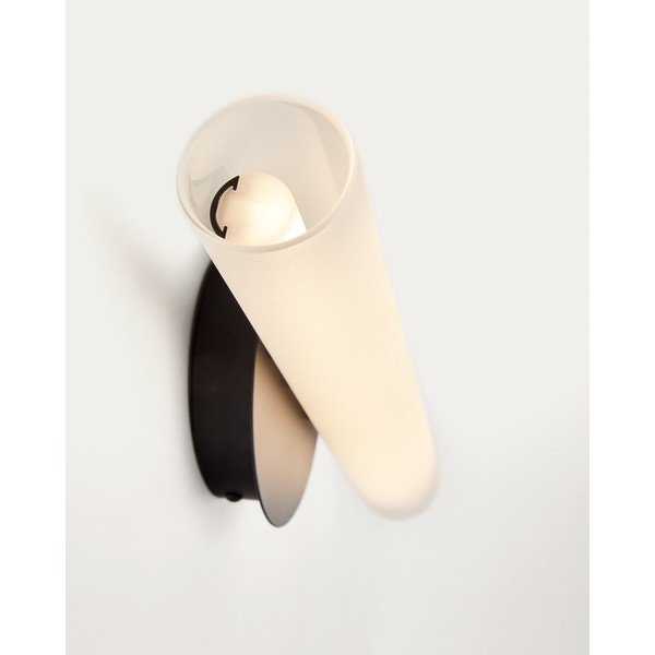 Juodos ir baltos spalvos sieninė lempa LED Vauxall – Kave Home-image-3
