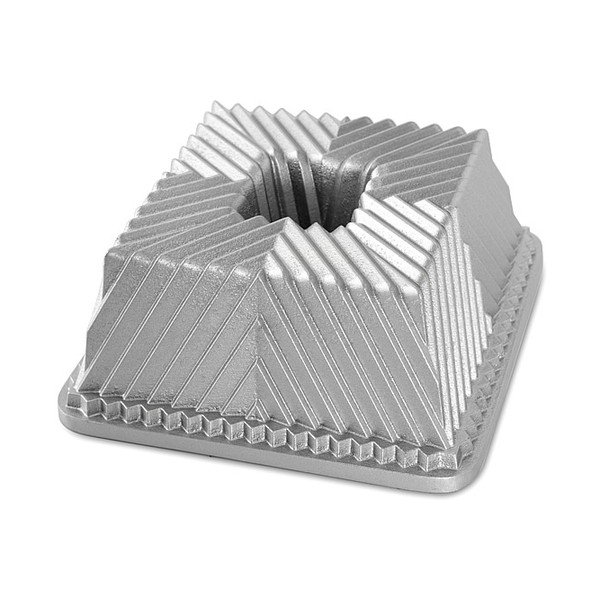 "Nordic Ware Bavaria Cube" forma-image-2