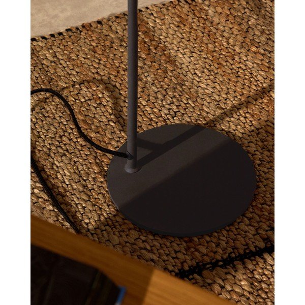 Juodos spalvos pastatomas šviestuvas (aukštis 147 cm) Manie – Kave Home-image-3