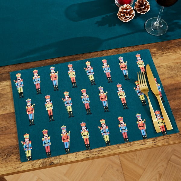 Iš medvilnės padėkliukai 4 vnt. su Kalėdų motyvu 30x46 cm Nutcracker – Catherine Lansfield-image-1