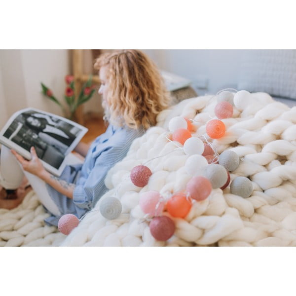 Smėlio spalvos LED lempučių girlianda LUKKA, 30 lempučių-image-3