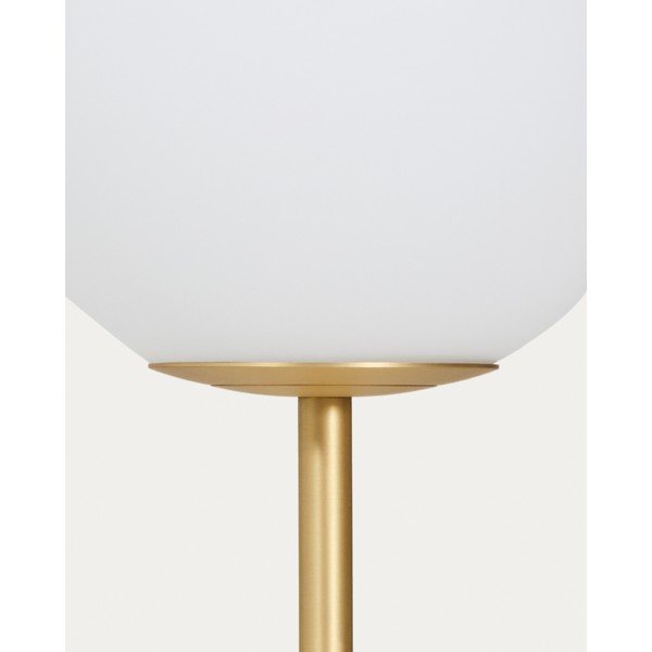 Baltos spalvos/auksinės spalvos pastatomas šviestuvas (aukštis 155 cm) su stiklo gaubtu Brisia – Kave Home-image-2