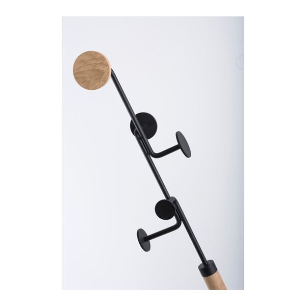 Ąžuolo masyvo pakaba su juoda detale Gazzda Hook-image-4