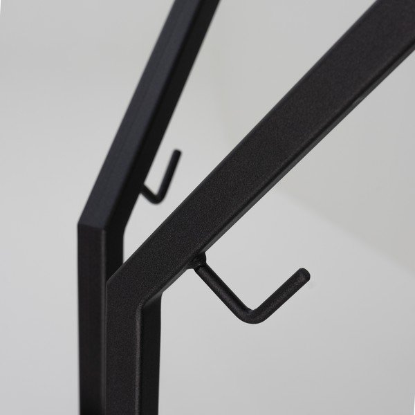 Juodos spalvos iš metalo palto stovas 50x170 cm Jaimy – Spinder Design-image-2