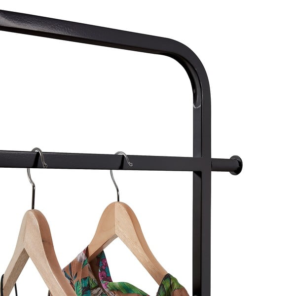 Juodos metalinės drabužių kabyklos Kave Home Bently-image-3