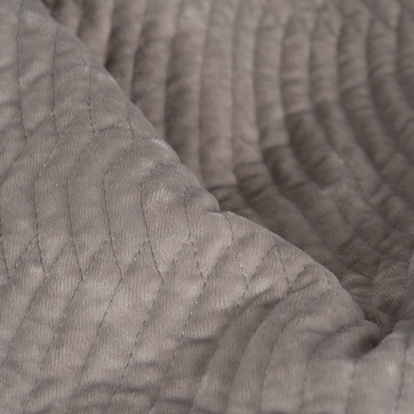 Pilkos spalvos iš velveto dygsniuota lovatiesė 180x260 cm – Ixia-image-2