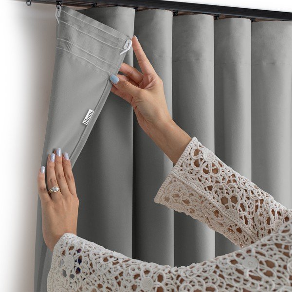 Iš velveto pritemdymas (dalinis užtemimas) užuolaida pilkos spalvos 400x300 cm Velto – Filumi-image-4