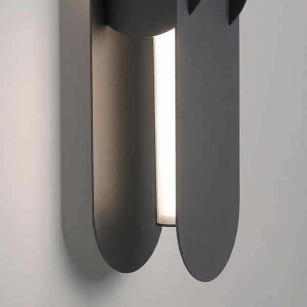 Juodos spalvos iš metalo sieninė lempa LED CHAIN – Thoro-image-4