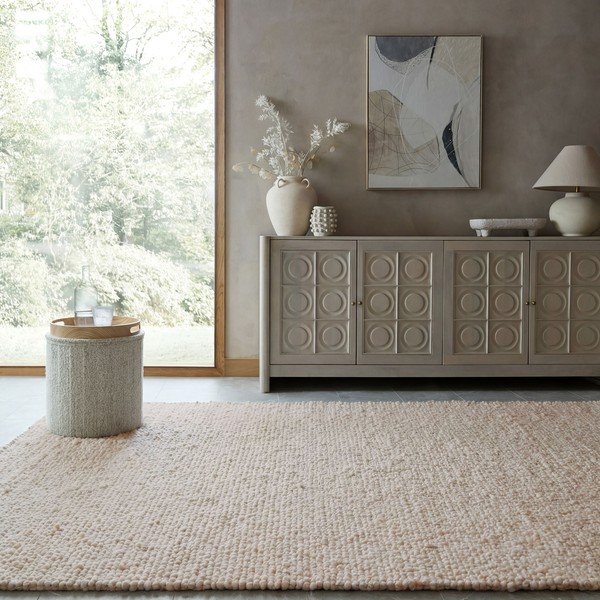 Rankų darbo kreminės spalvos kilimas 120x170 cm Finley – Flair Rugs-image-1