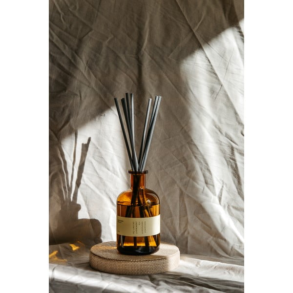 Difuzorius #46 Bergamot, Jasmine, Opuncia – Perfumed Prague-image-2