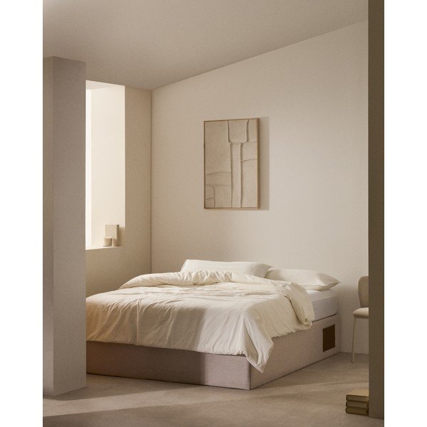 Smėlio spalvos dvigulė lova audiniu dengta su sandėliavimo vieta 160x200 cm Matters – Kave Home-image-1