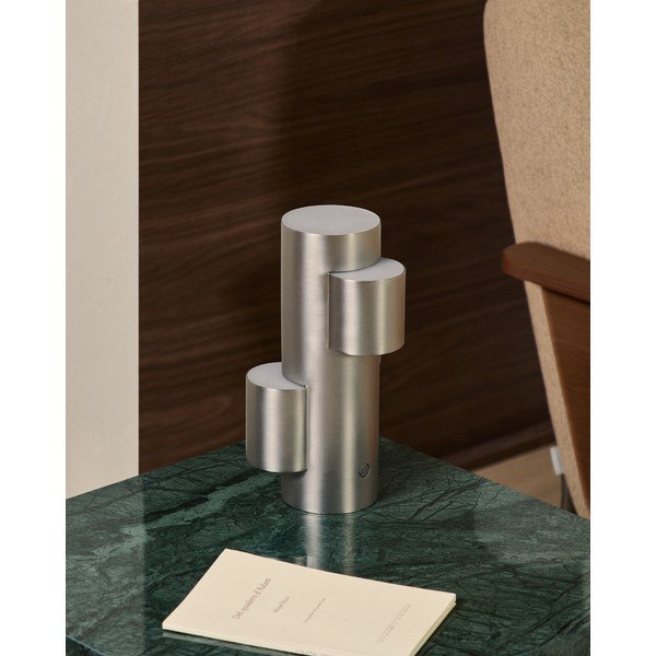 Sidabrinės spalvos iš metalo stalinis šviestuvas LED su pritemdymo funkcija (aukštis 26,5 cm) Adrina – Kave Home-image-3