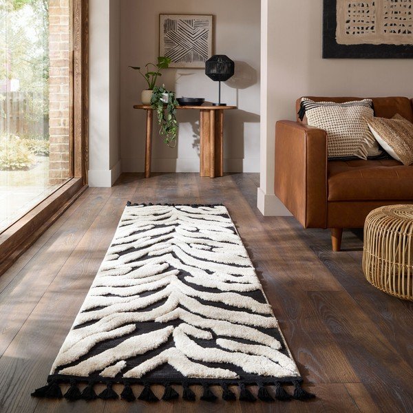 Juodos ir baltos spalvos kilimas 80x300 cm Esra Zebra – Flair Rugs-image-1