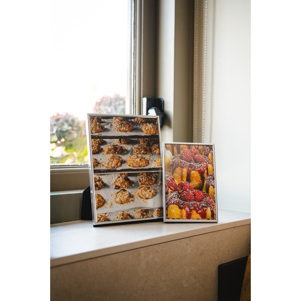 Blizgios sidabrinės spalvos iš metalo pastatomas rėmas 14x19 cm Sweet Memory Pearl – Zilverstad-image-2