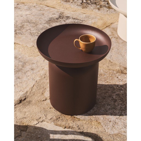 Iš metalo apvalios formos sodo šoninis staliukas ø 45 cm Arcola – Kave Home-image-1