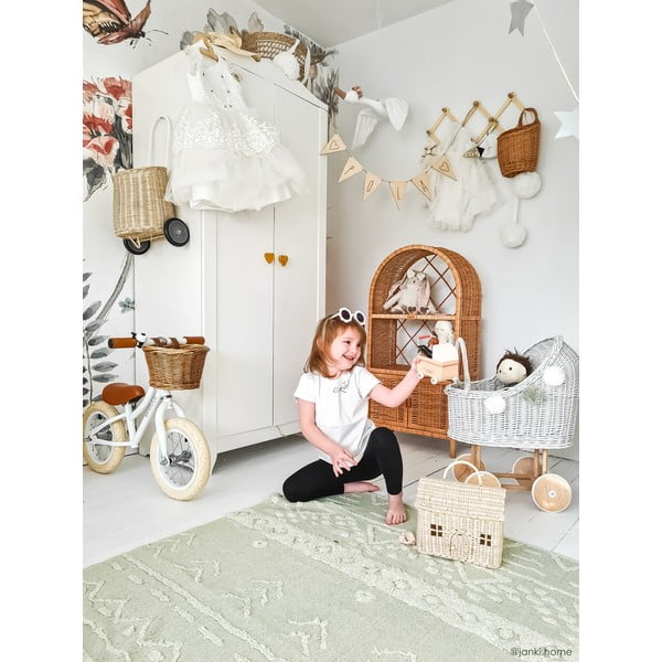 Skalbiamas/rankų darbo iš medvilnės kilimas šviesiai žalios spalvos 140x200 cm Tribu Olive – Lorena Canals-image-3