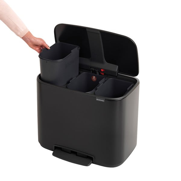 Iš plieno šiukšliadėžė matinės juodos spalvos rūšiavimui/su pedalu 33 l Bo – Brabantia-image-3