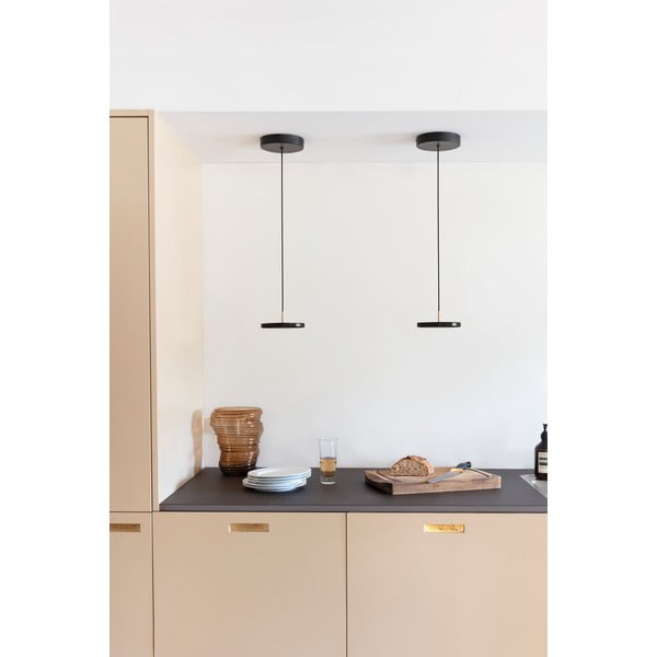 Kabantis šviestuvas juodos spalvos LED ø 15 cm su metaliniu gaubtu Asteria Micro – UMAGE-image-3