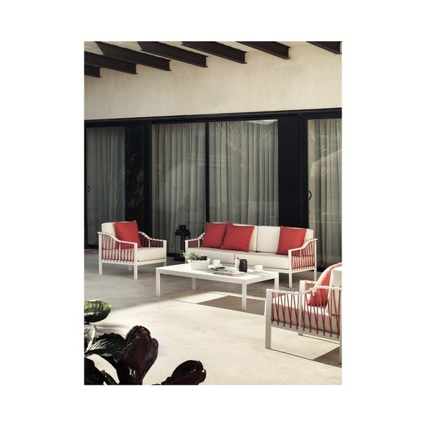 Balta sodo sofa su raudonomis detalėmis Žąsų megztiniai-image-1
