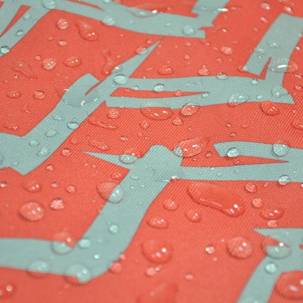 Augintinio guolis raudonos spalvos šuniui 90x120 cm Outdoor Bed Barn Red L – P.L.A.Y.-image-4