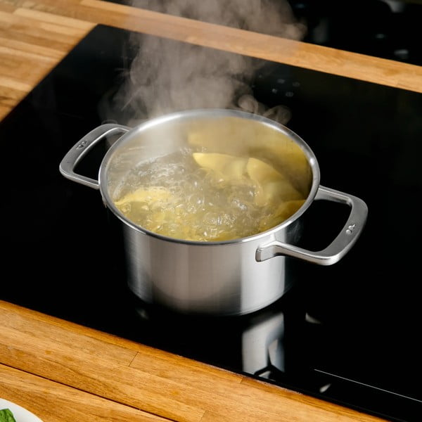 Puodas iš nerūdijančio plieno su dangčiu tinka indukcinei viryklei 3 l Lucca 3.0 – FABINI-image-1