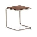 Šoninis stalas iš riešutmedžio 42x42 cm Tarsel – Kave Home