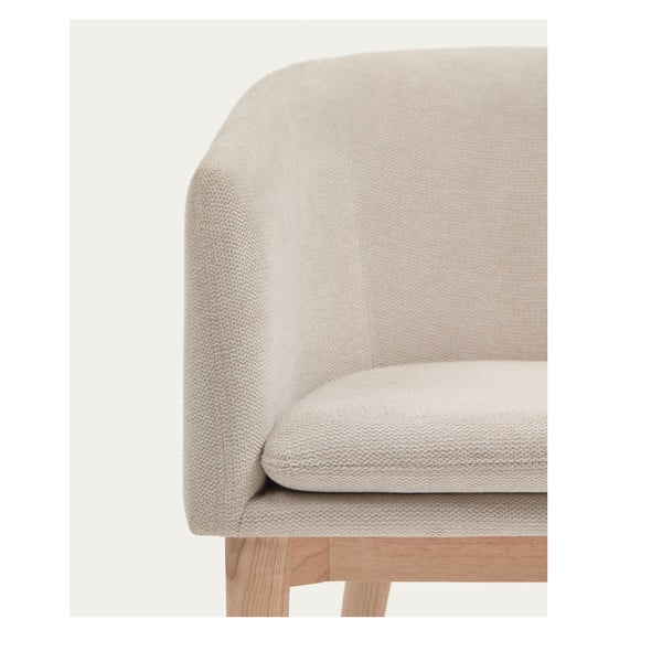 Kreminės spalvos iš audinio valgomojo kėdė su porankiais Harlan – Kave Home-image-2