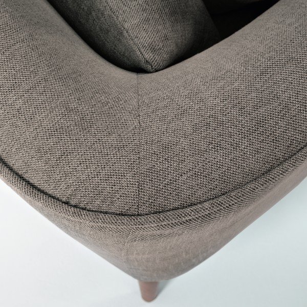 Rudos spalvos sofa Kave Home Olost-image-1