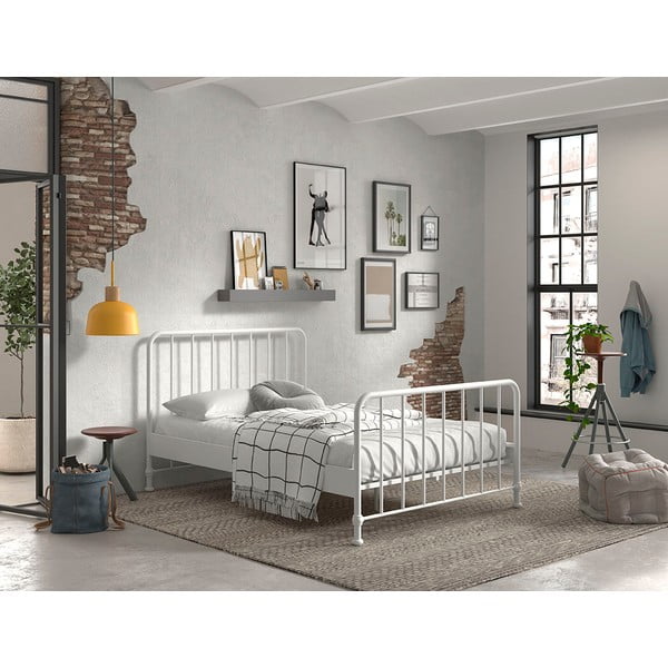 Iš metalo dvigulė lova baltos spalvos su lovos grotelėmis 140x200 cm BRONXX – Vipack-image-1
