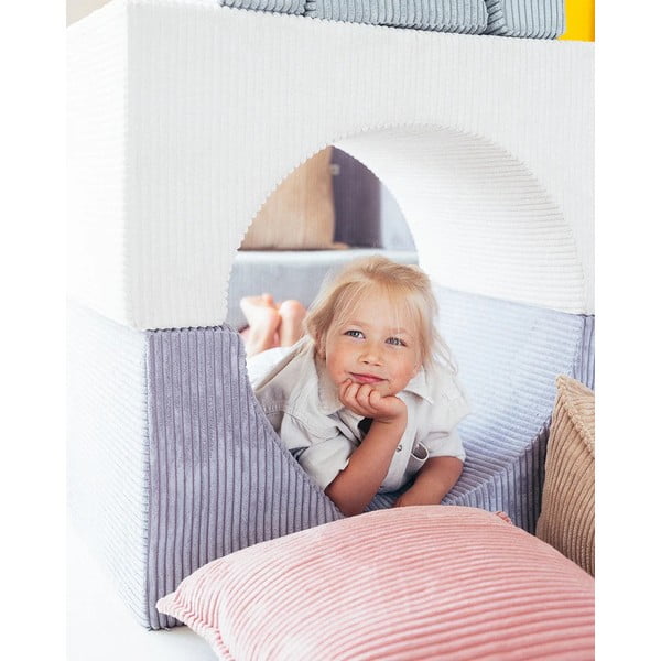 Rožinės spalvos iš kordinio velveto vaikiška sofos pagalvėlė Block – Wigiwama-image-2