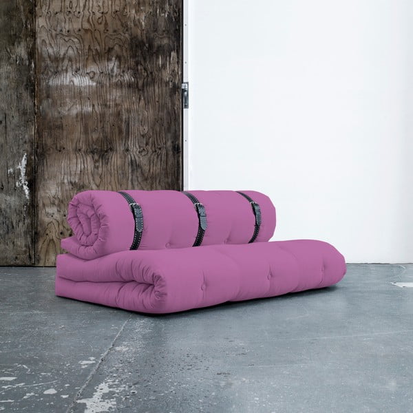 Kintama sofa su baltais dygsniuotos odos dirželiais "Karup Buckle Up Taffy Pink