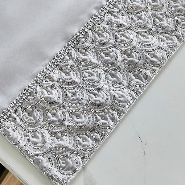 Iš tekstilės padėkliukai 4 vnt. 30x46 cm Deco Sequin – Catherine Lansfield-image-1