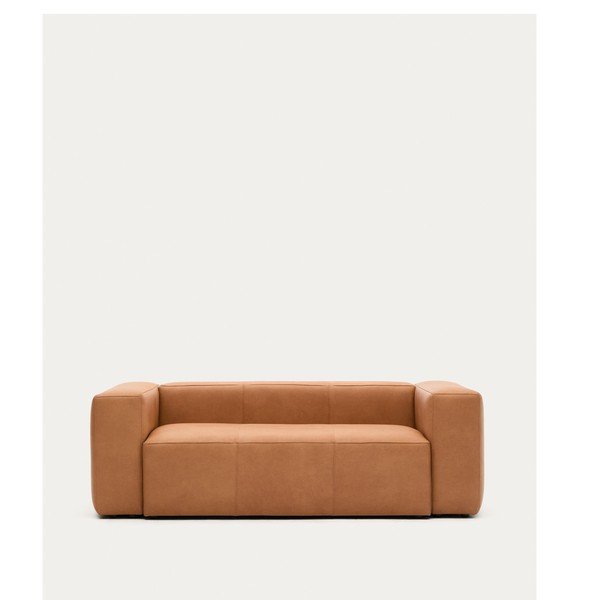 Rudos spalvos sofa iš odos 210 cm Blok – Kave Home