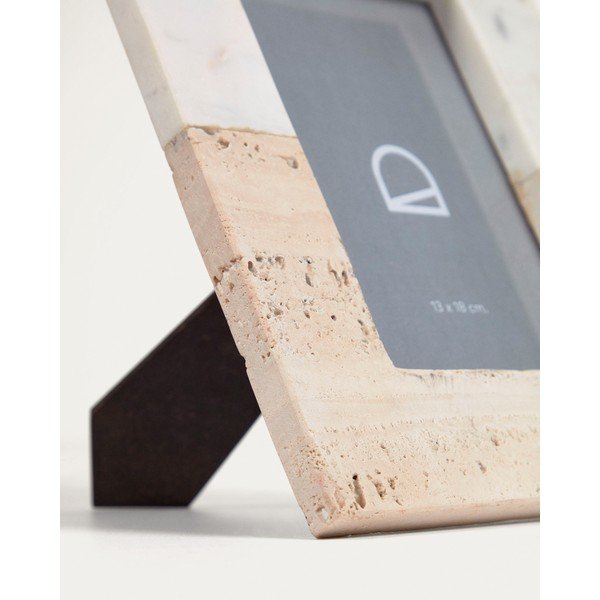 Baltos spalvos iš akmens pastatomas rėmas 18x23 cm Uria – Kave Home-image-2