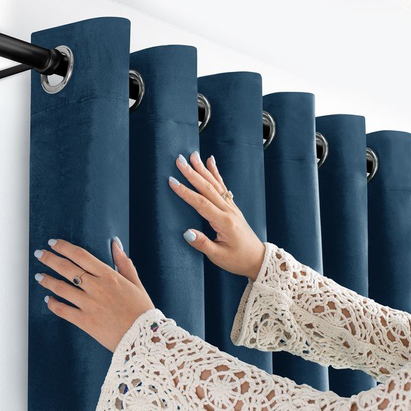 Iš velveto pritemdymas (dalinis užtemimas) užuolaida mėlynos spalvos 140x270 cm Velto – Filumi-image-3