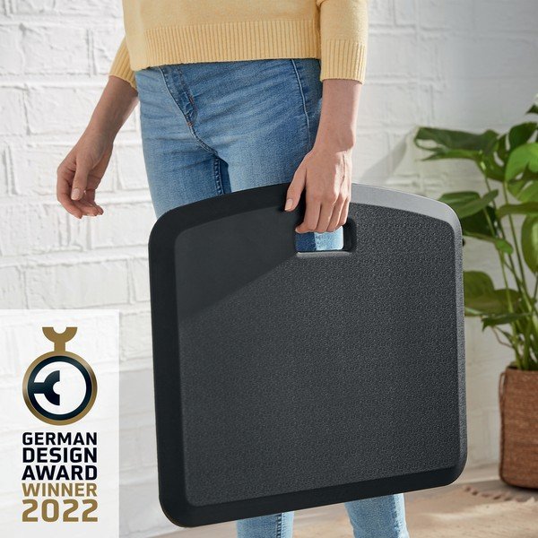 Juodas kilimėlis skirtas darbui stovint ERGO Cosy - Leitz-image-4