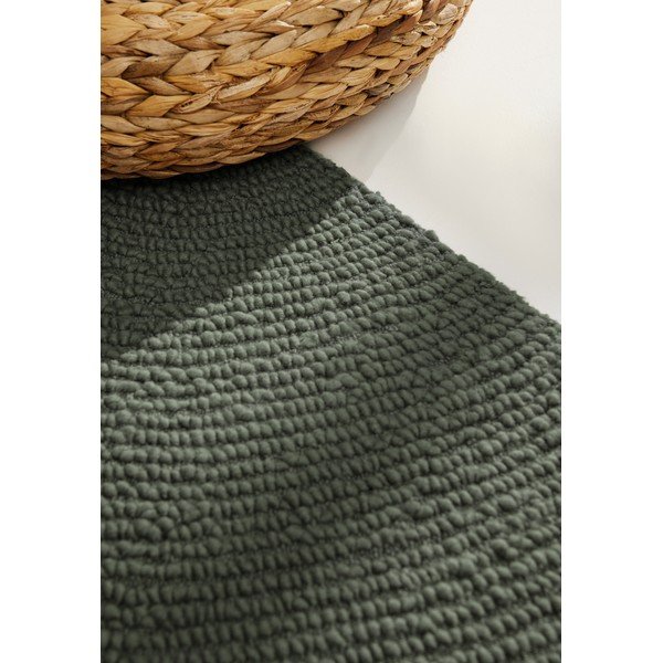 Rankų darbo tamsiai žalios spalvos iš vilnos kilimas 80x300 cm Calmio – Hanse Home-image-4