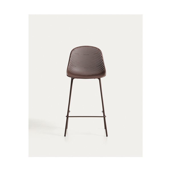 Rudos spalvos metalinė/plastikinė sodo baro taburetė Quinby – Kave Home-image-4