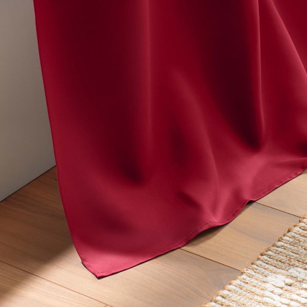 Visiškai užtemdo užuolaida raudonos spalvos 135x240 cm Occult – douceur d'intérieur-image-4