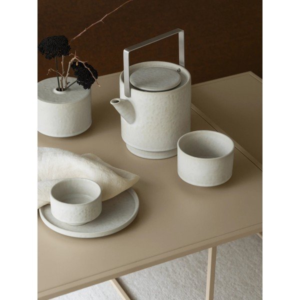 Kreminės spalvos iš molio su koštuvu arbatinukas 1 l Makoto – Blomus-image-1