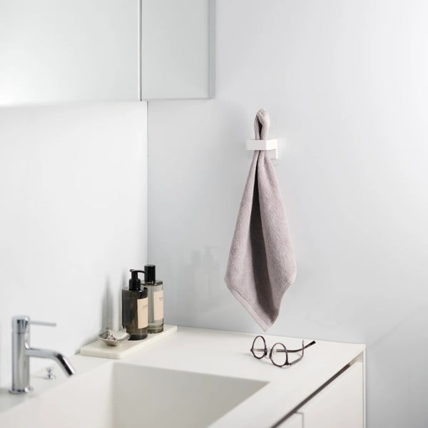 Iš plastiko daugiafunkcinis laikiklis baltos spalvos Film Hook – YAMAZAKI-image-3