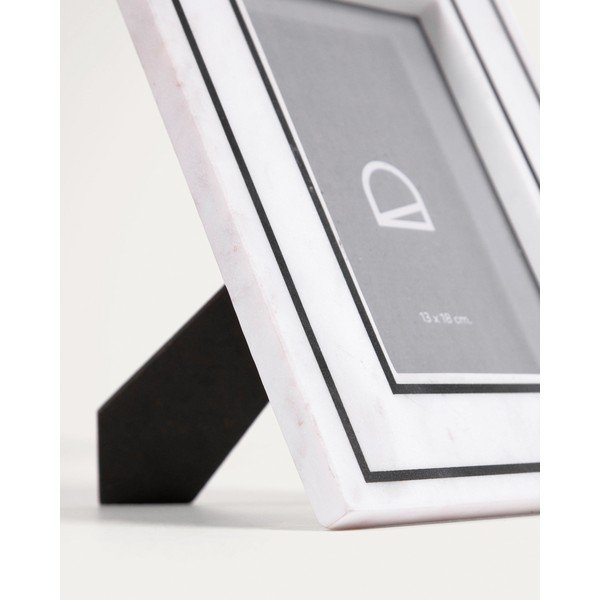 Baltos spalvos iš akmens pastatomas rėmas 20x25 cm Vittoria – Kave Home-image-3