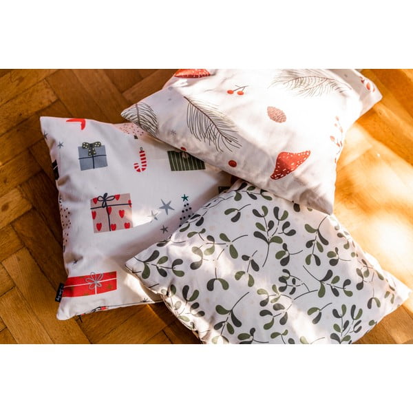 Dekoratyviniai pagalvių užvalkalai 4 vnt. su Kalėdų motyvu 45x45 cm Santa – Butter Kings-image-4