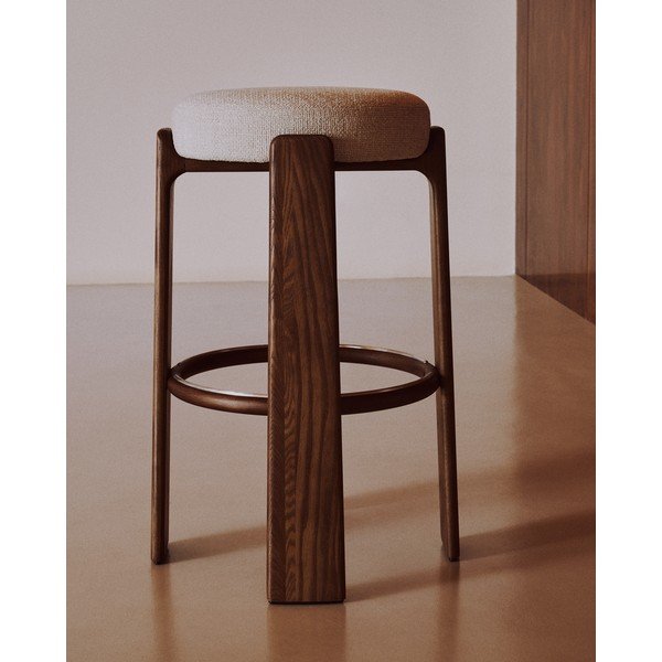 Smėlio spalvos/tamsios natūralios spalvos iš uosio masyvo baro taburetė (sėdynės aukštis 75 cm) Granite – Kave Home-image-1