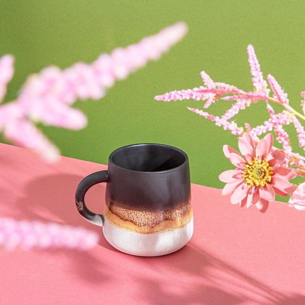 Juodos spalvos iš akmens masės puodelis 360 ml Mojave – Sass & Belle-image-2