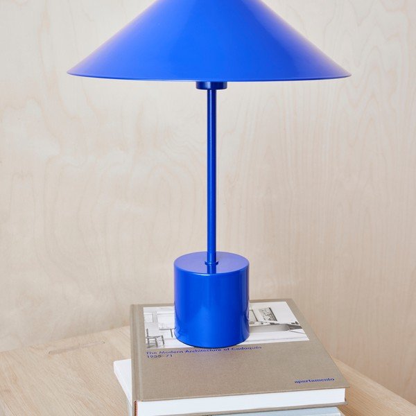 Mėlynos spalvos iš metalo stalinis šviestuvas (aukštis 50 cm) Kasa – OYOY Living Design-image-1