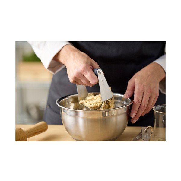 Iš metalo įrankis kepimui – Blomsterbergs-image-3