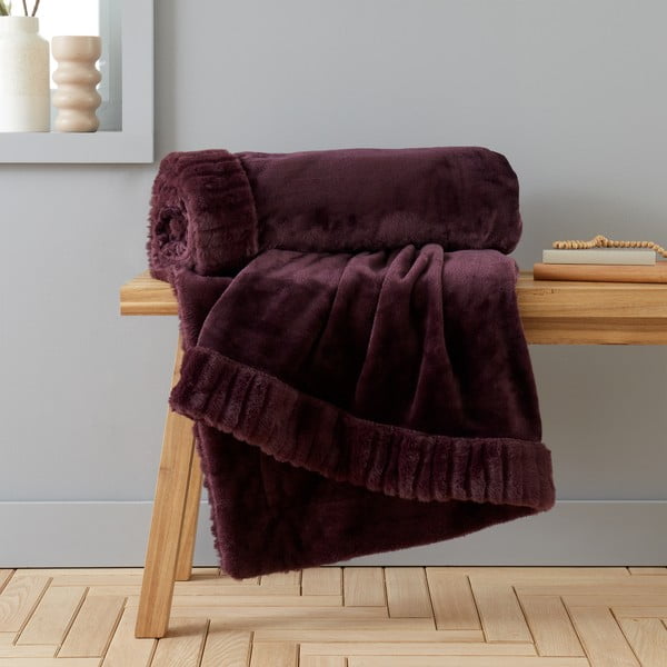 Tamsiai violetinės spalvos iš mikropliušo antklodė ir pledas 150x200 cm Velvet and Faux Fur – Catherine Lansfield-image-1