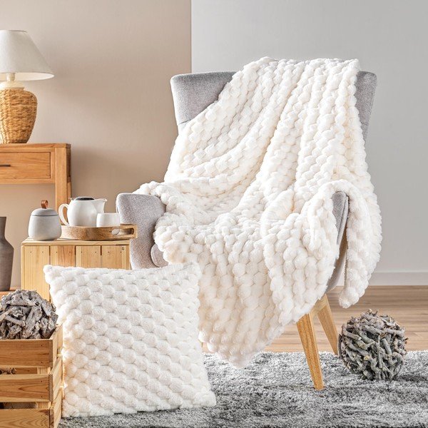 Kreminės spalvos iš mikropliušo antklodė ir pledas 180x220 cm Frosty – douceur d'intérieur-image-3