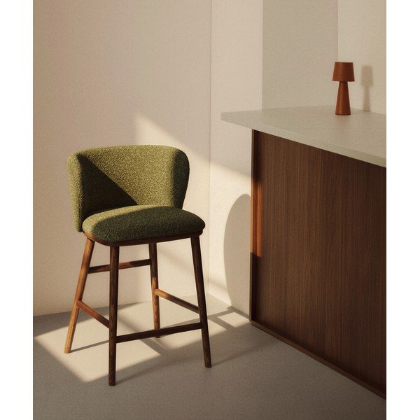 Tamsiai žalios spalvos iš audinio baro taburetė (sėdynės aukštis 75 cm) Ciselia – Kave Home-image-1
